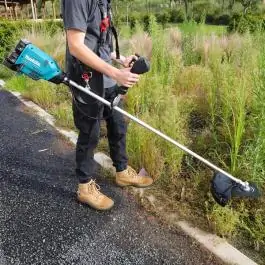 Akumulatorski trimer za travu DUR369AZ Makita