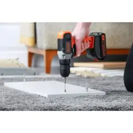 Black&Decker BCD003C2K Aku bušilica, 18V 2x1.5Ah